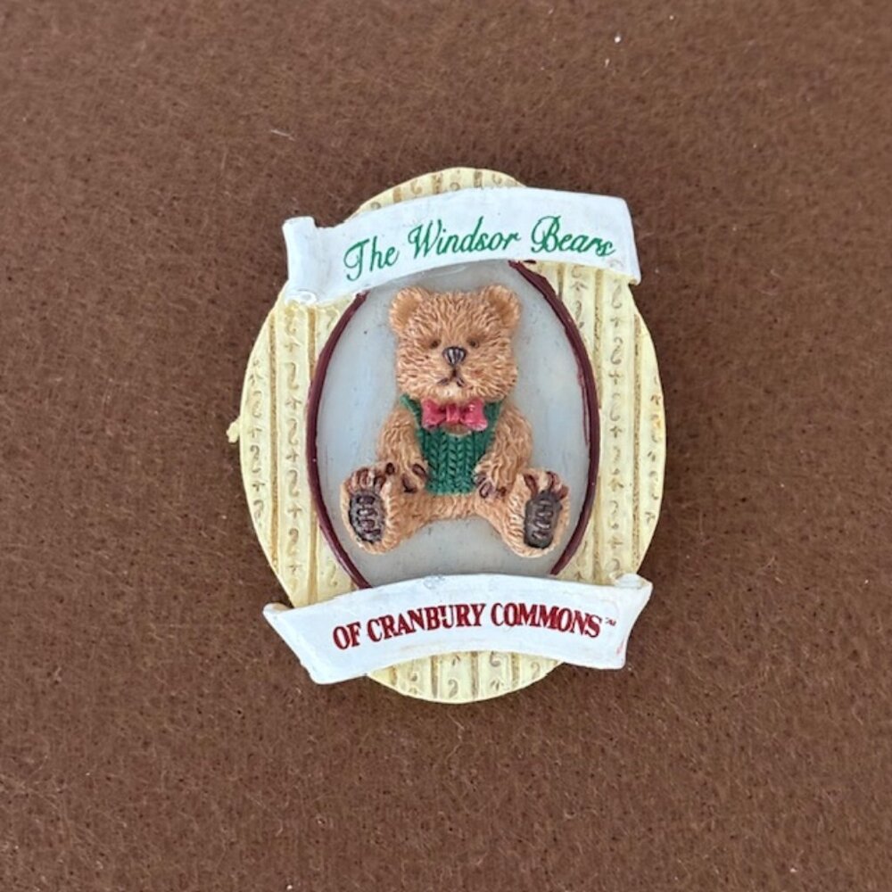 Vintage The Windsor Bears of Cranbury Commons Pin
